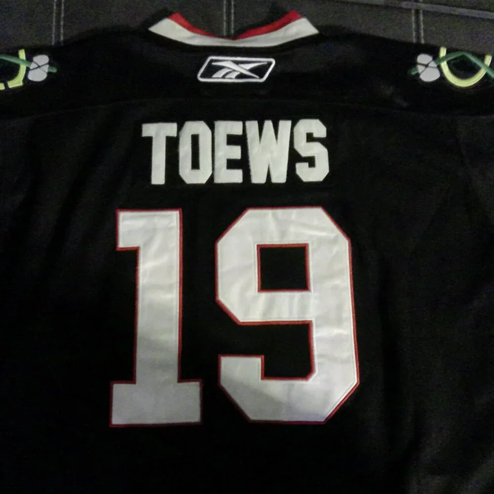JONATHAN TOEWS CHICAGO BLACKHAWKS BLACK REEBOK PREMIER JERSEY XX-Large - Picture 13 of 14